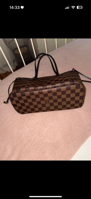 Louis Vuitton neverfull PM