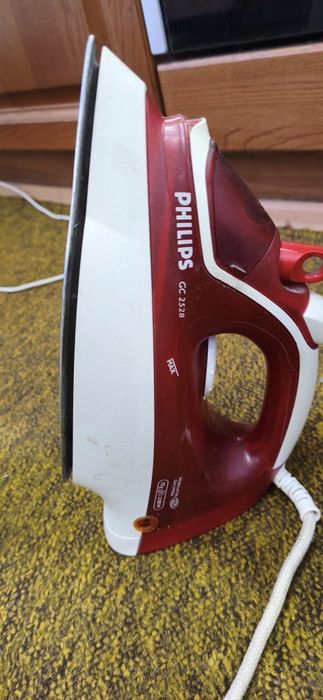 Продам утюг Philips