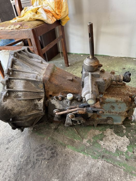 Продається кпп Мерседес Т1 208-410 . 110 вантажна