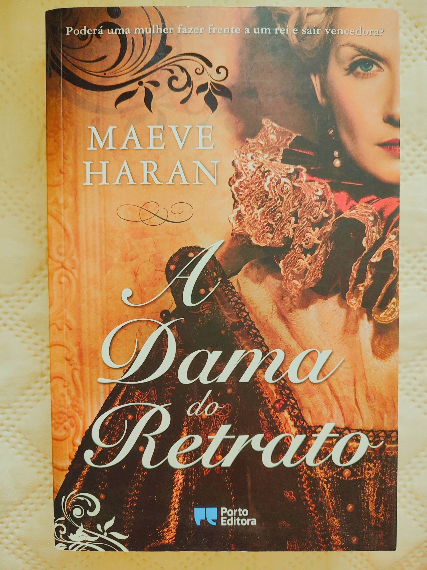 Livro A Dama do Retrato, Maeve Haran