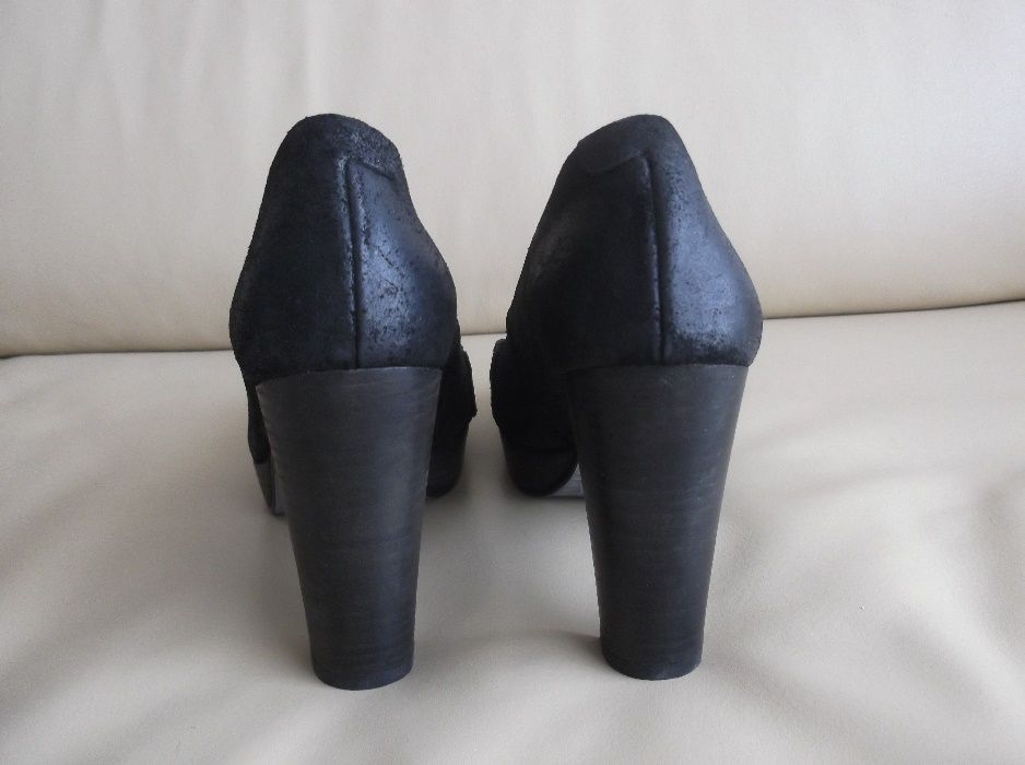 sapatos de senhora novos lindos