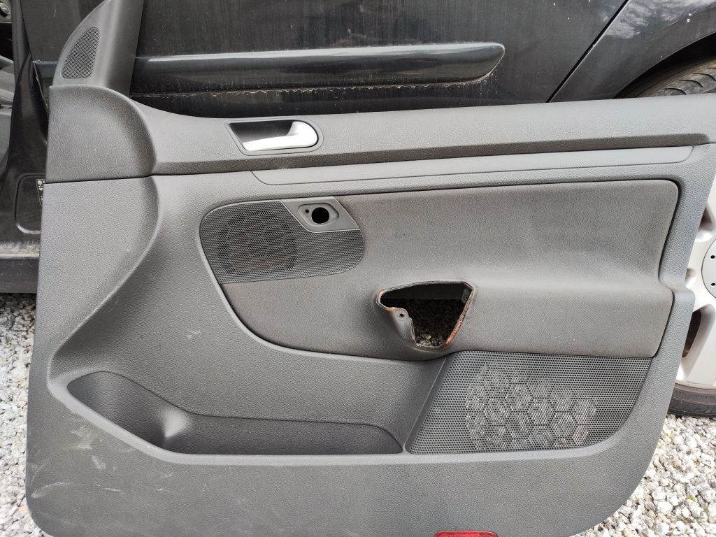 Golf 5 Bancos, quartelas e elevador vidro