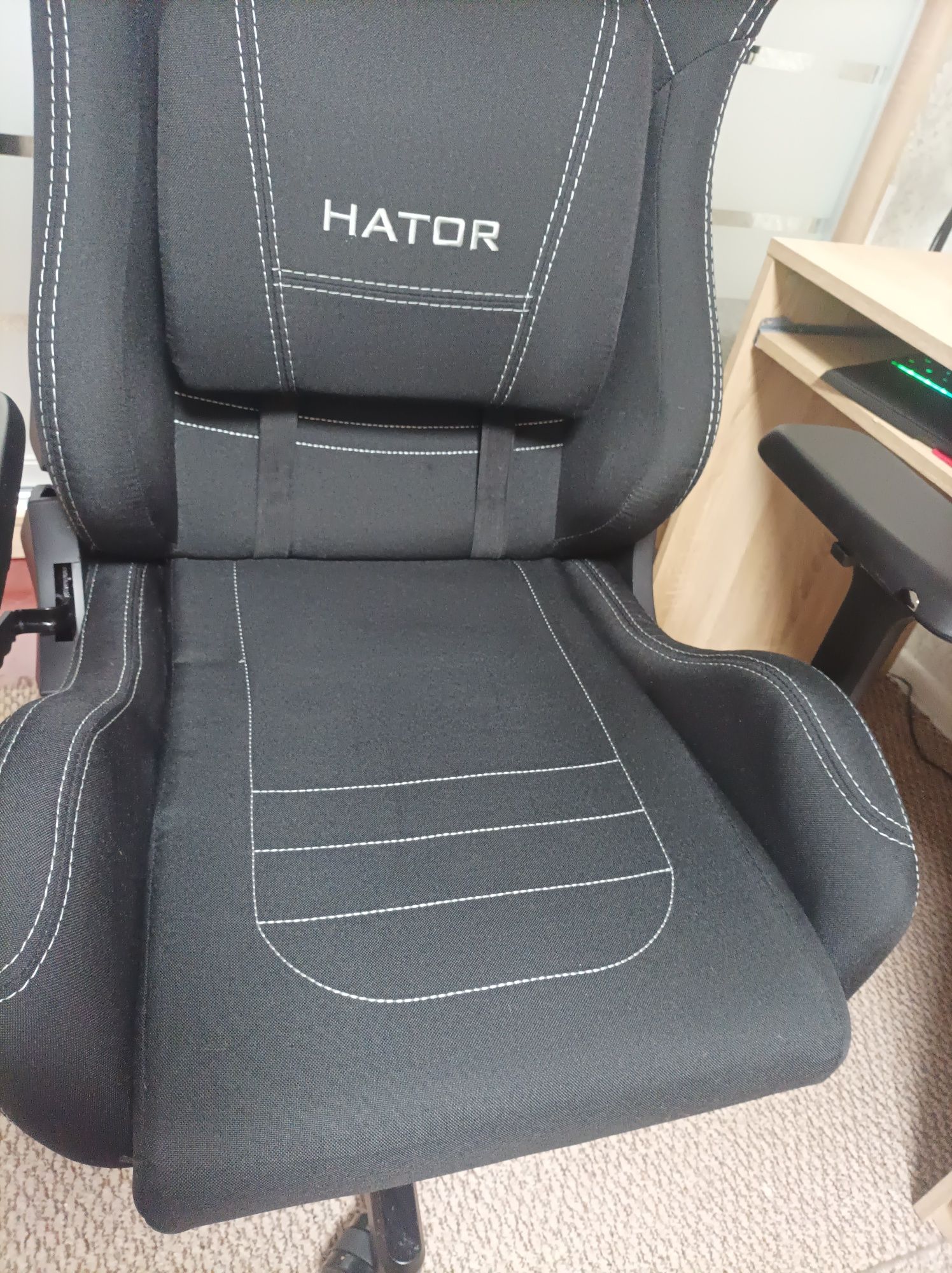 Комп'ютерне ігрове крісло Hator Arc Fabric