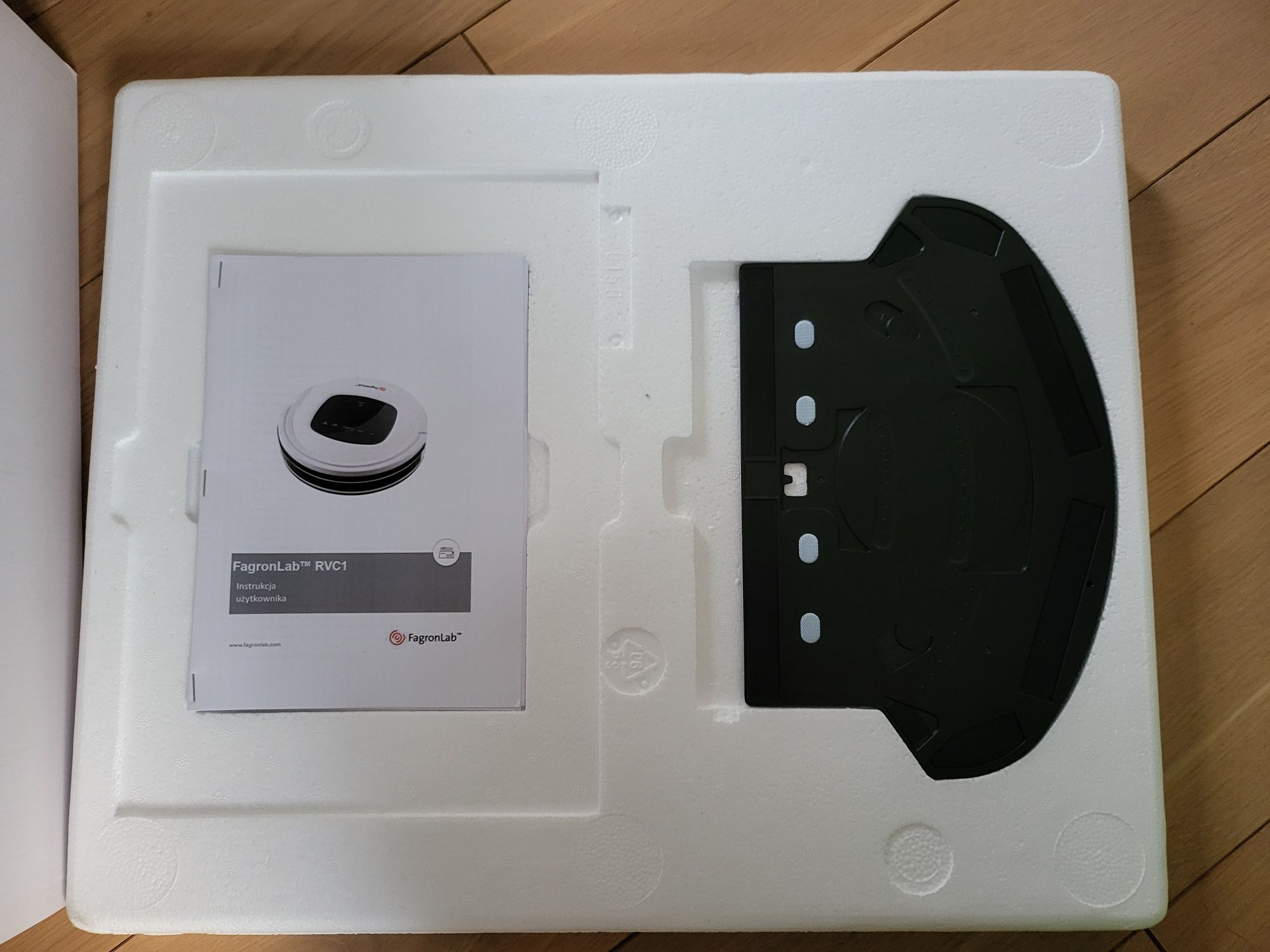 Laboratoryjny robot sprzątający FagronLab RVC1 UV mopowanie jak nowy