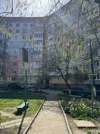Продам 3 кімнатну квартиру по проспекту Перемоги р-н Ковалівка