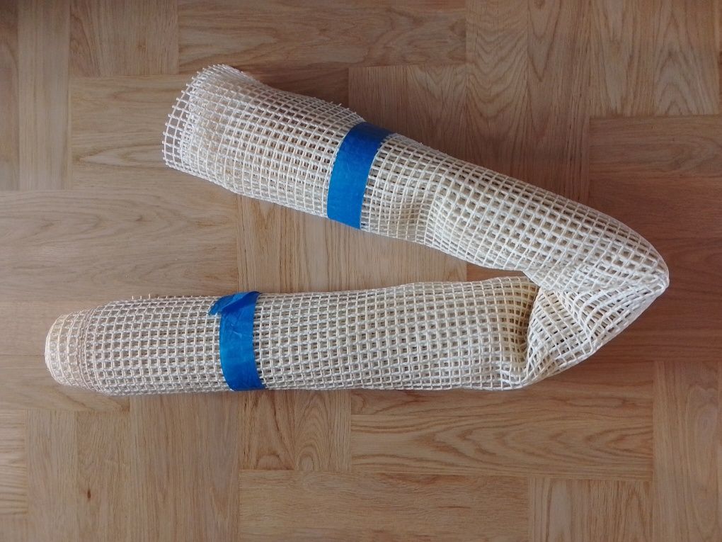 Siatka antypoślizgowa pod dywan