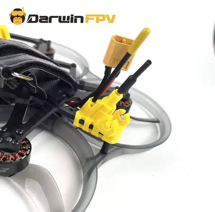 Дрон квадрокоптер DarwinFPV cineape35 analog elrs