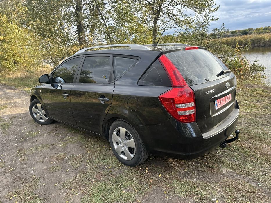 Продам Kia ceed 2008