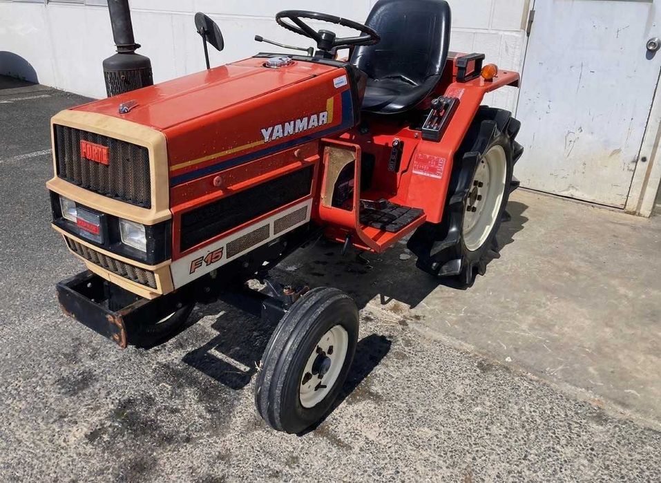 Traktor Yanmar F15S