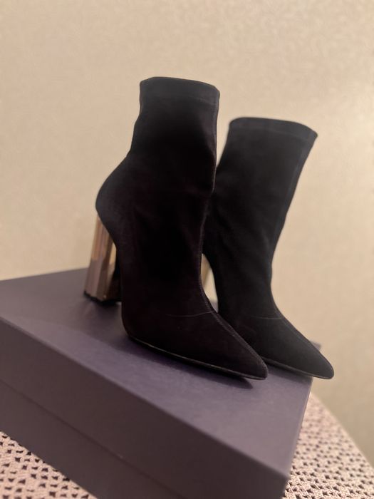 Продам ботінки LeSILLA р.39