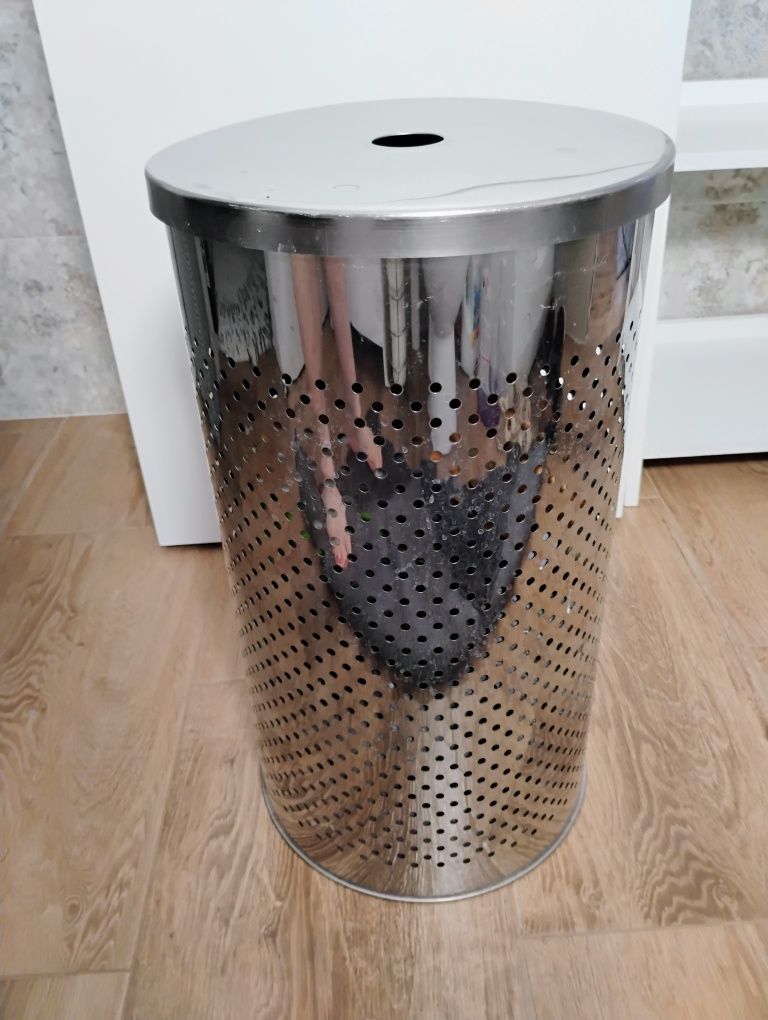 Kosz na pranie metalowy