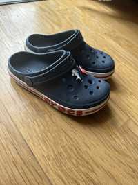 Crocs azul crianca