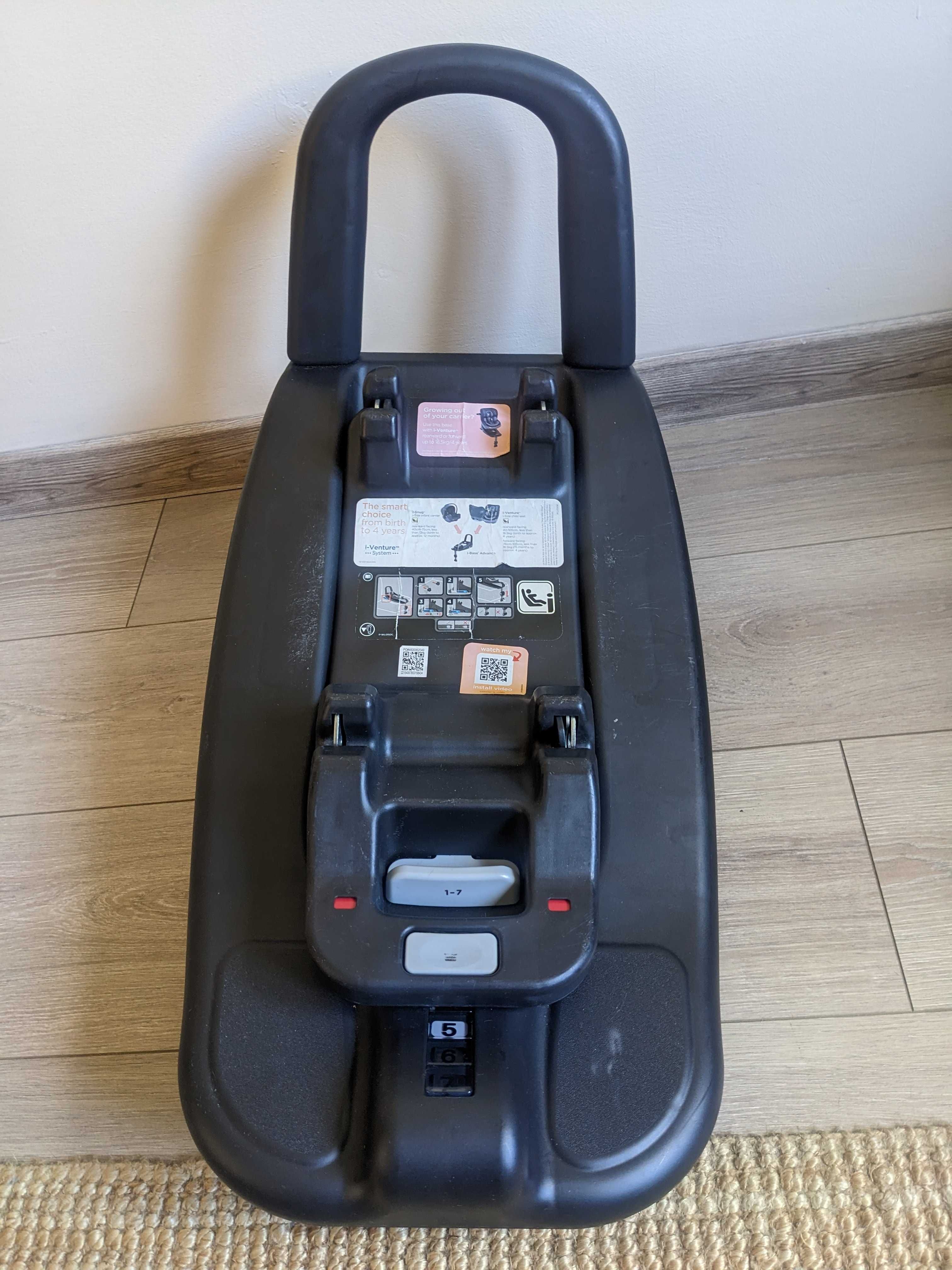 Fotelik samochodowy Joie (0-13 kg) + baza