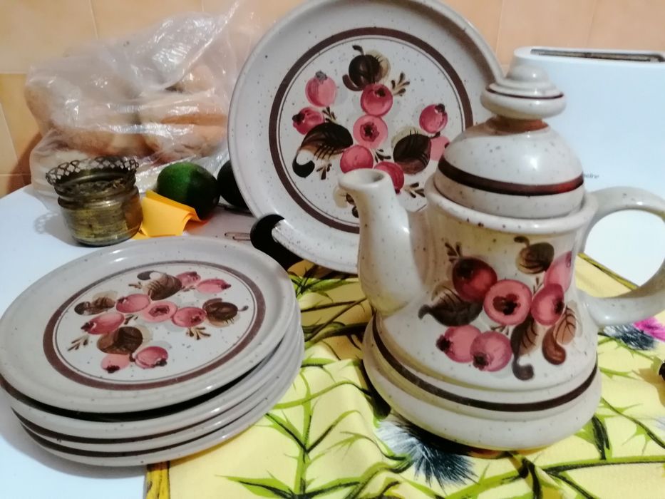 Loiça em barro pintado