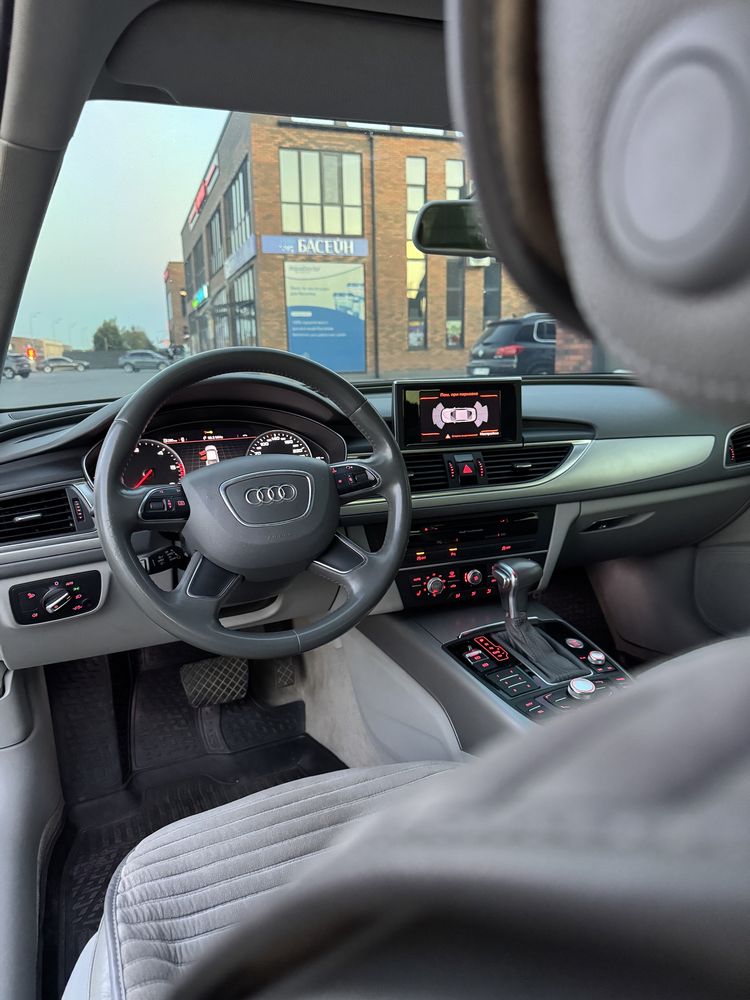 Audi A6C7 2012  Стан ( Ідеальний )Двигун 2.0 tdi Дизель