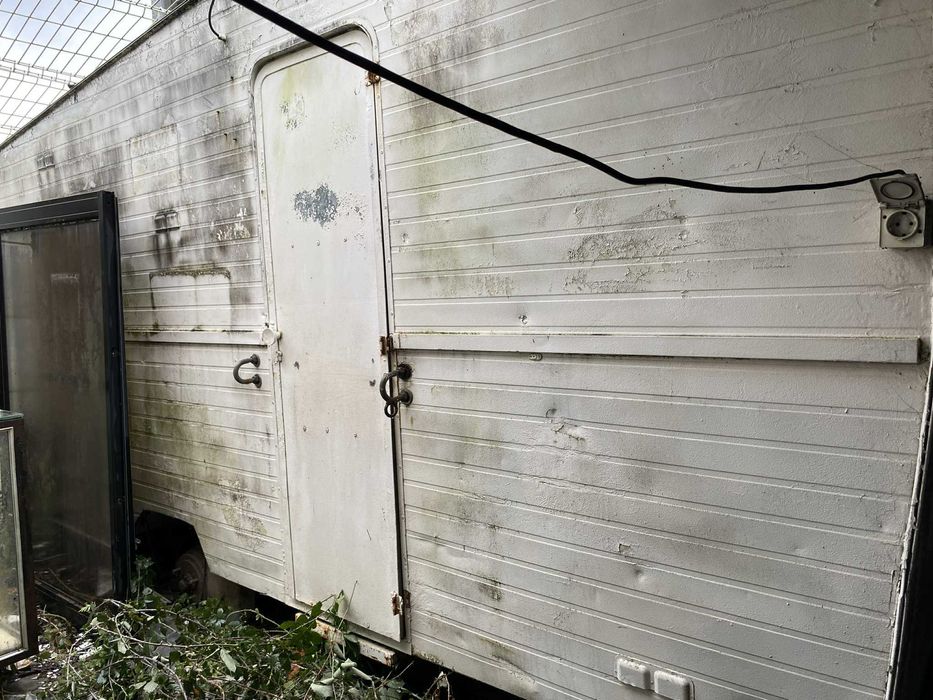 caravana antiga para restauro procura novo dono