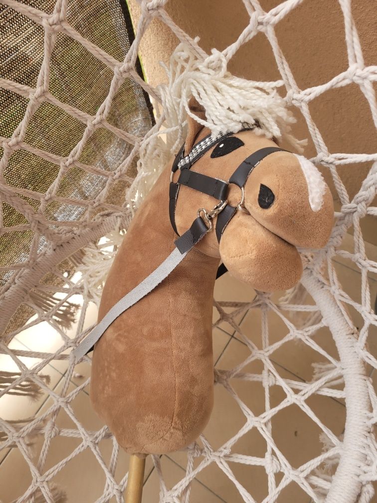 Hobby horse brązowy