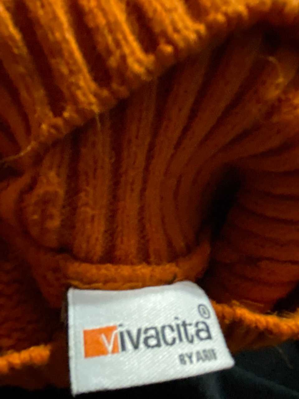 Теплый свитер фактурной вязки VIVACITA оранжево салатовый