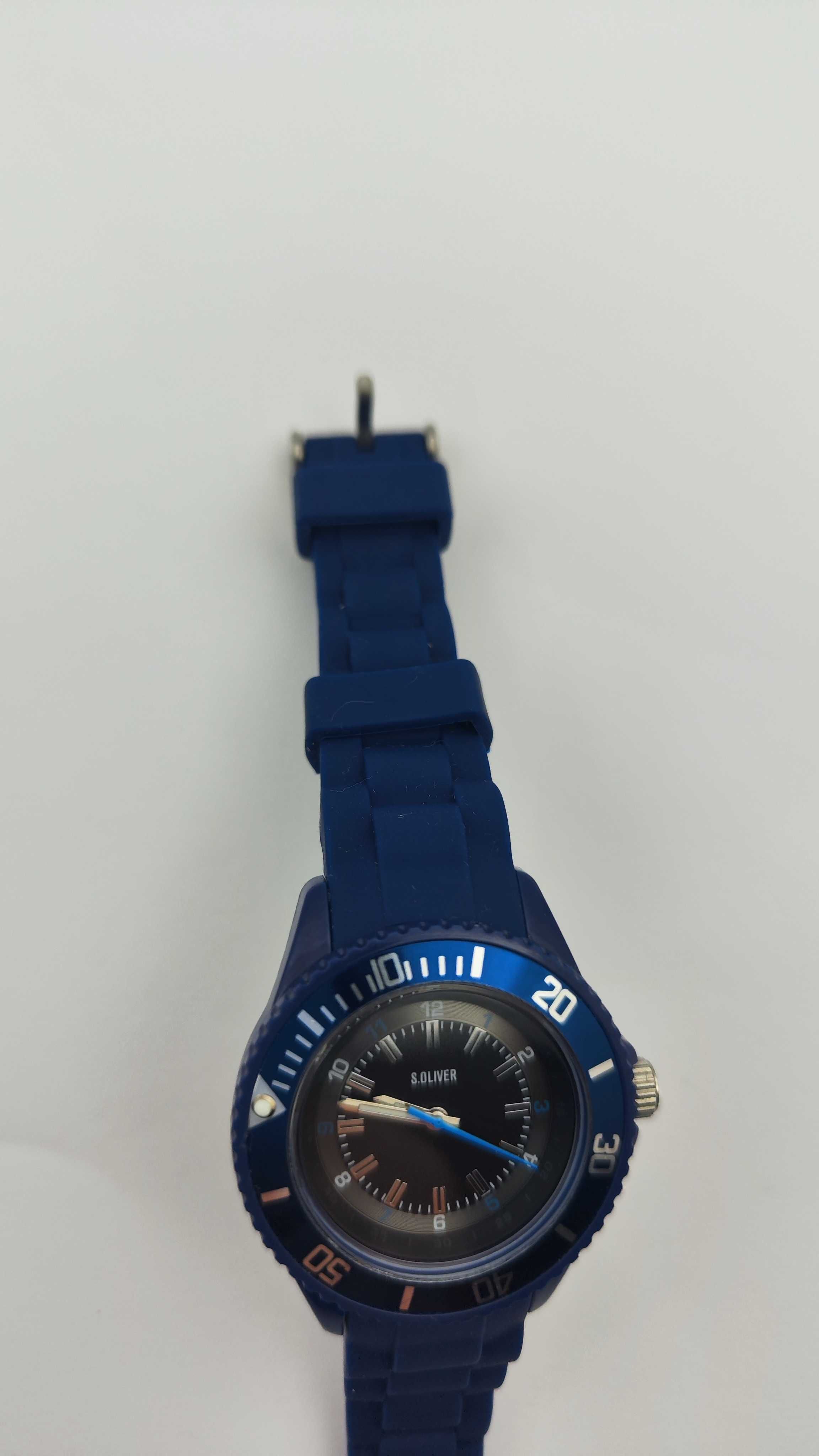 s.Oliver Dziecięcy zegarek kwarcowy z silikonowym paskiem(E110)