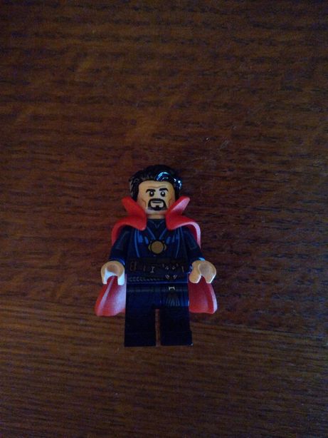 Figurka LEGO Doctor Strange