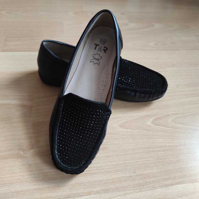 Buty damskie 39-mokasyny