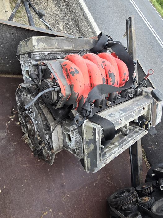 M60b40 silnik bmw v8