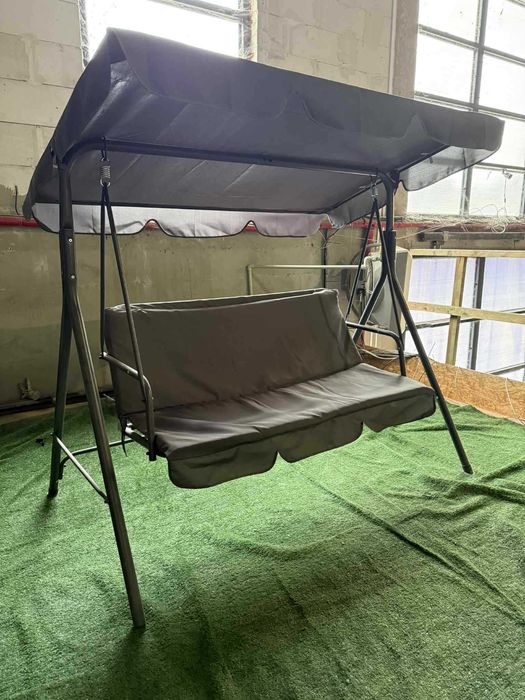 Huśtawka ogrodowa 3-osobowa z regulowanym daszkiem - POWYSTAWOWA