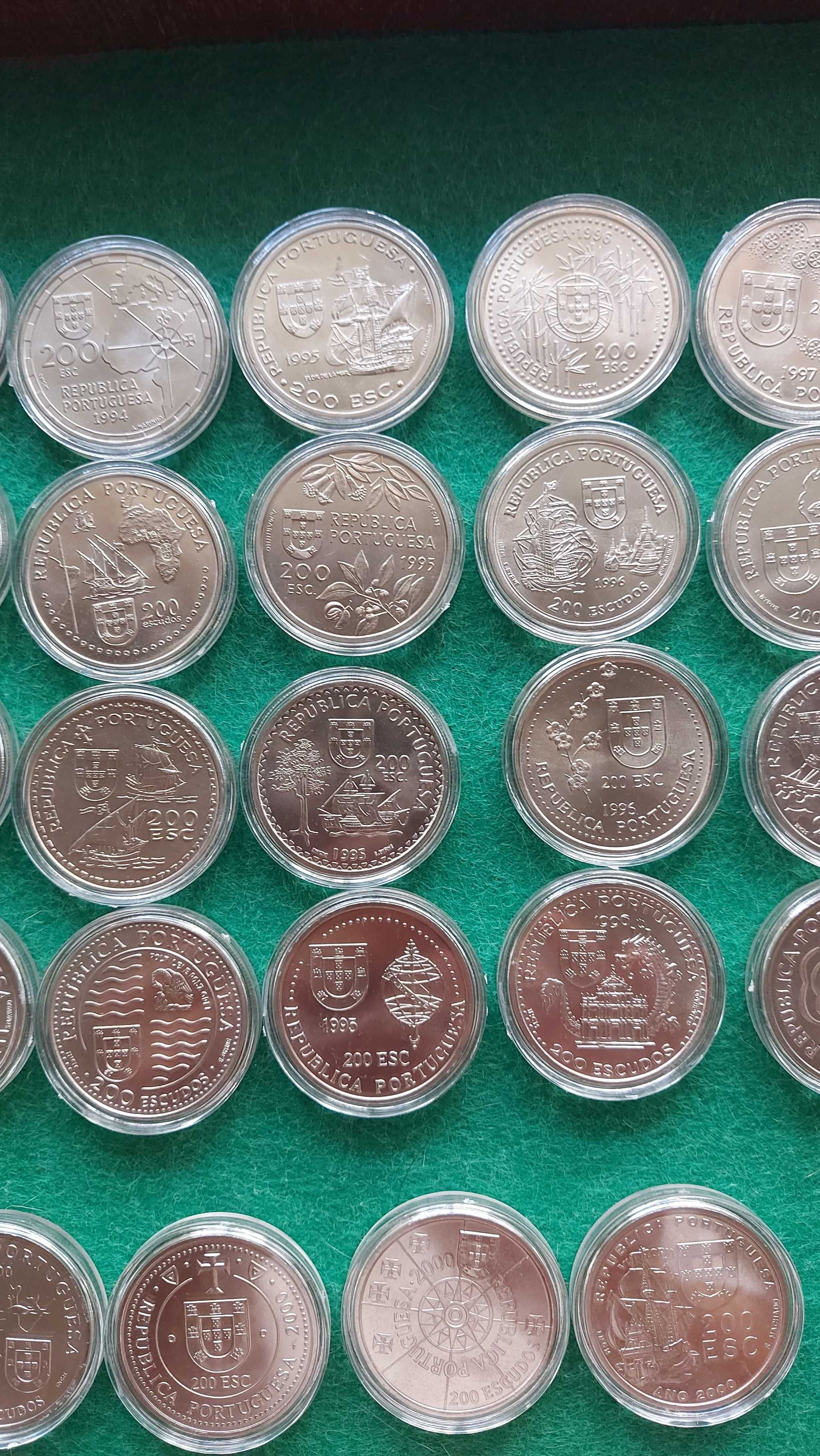 Coleção completa das 44 moedas comemorativas dos Descobrimentos