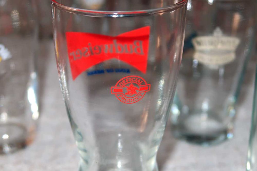 Copos cerveja coleção anos 80 e 90