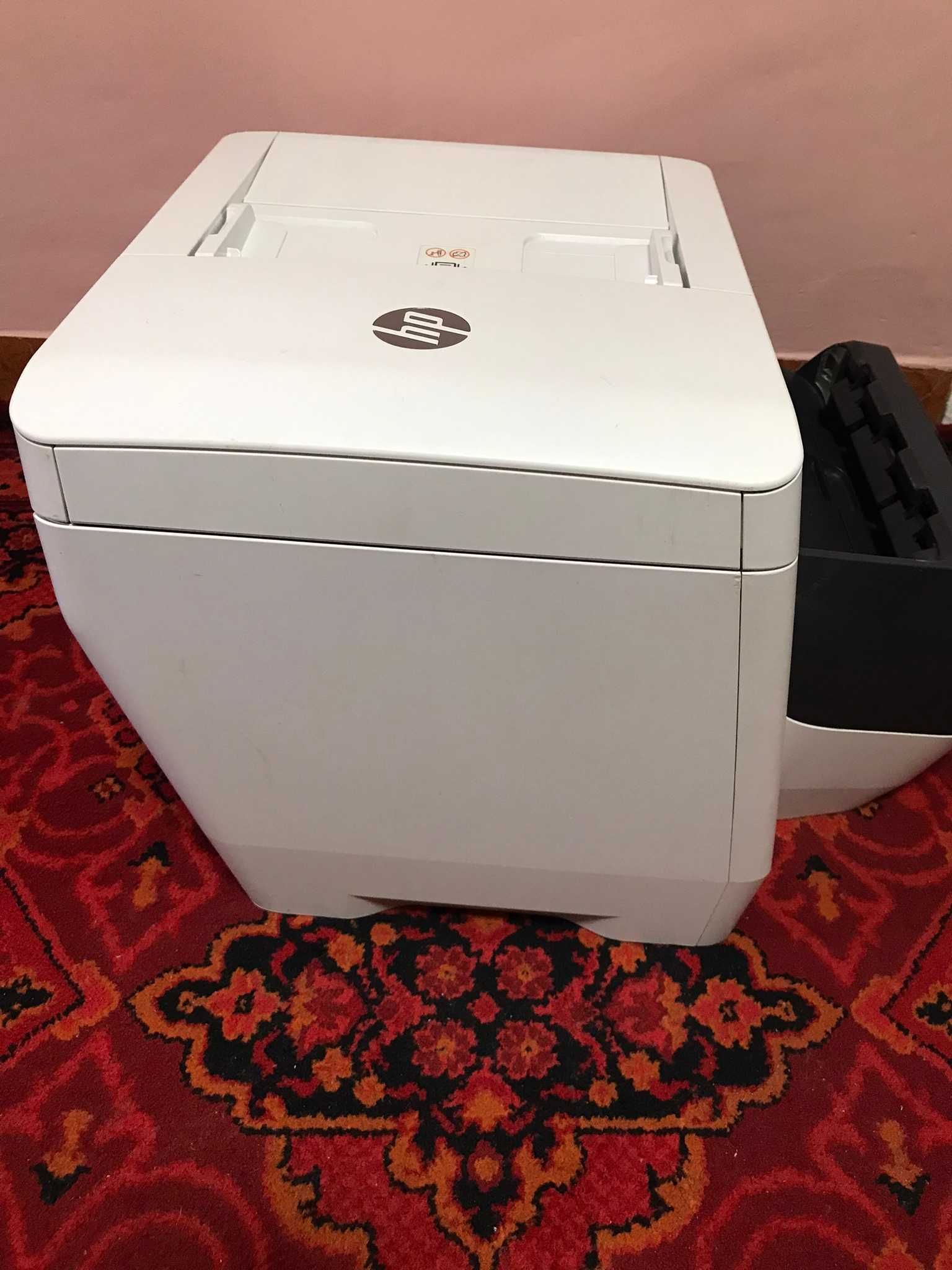 Струменевий принтер БФП HP OfficeJet Pro 8730