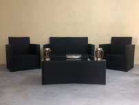 Conjunto de mesa e sofás excelente estado