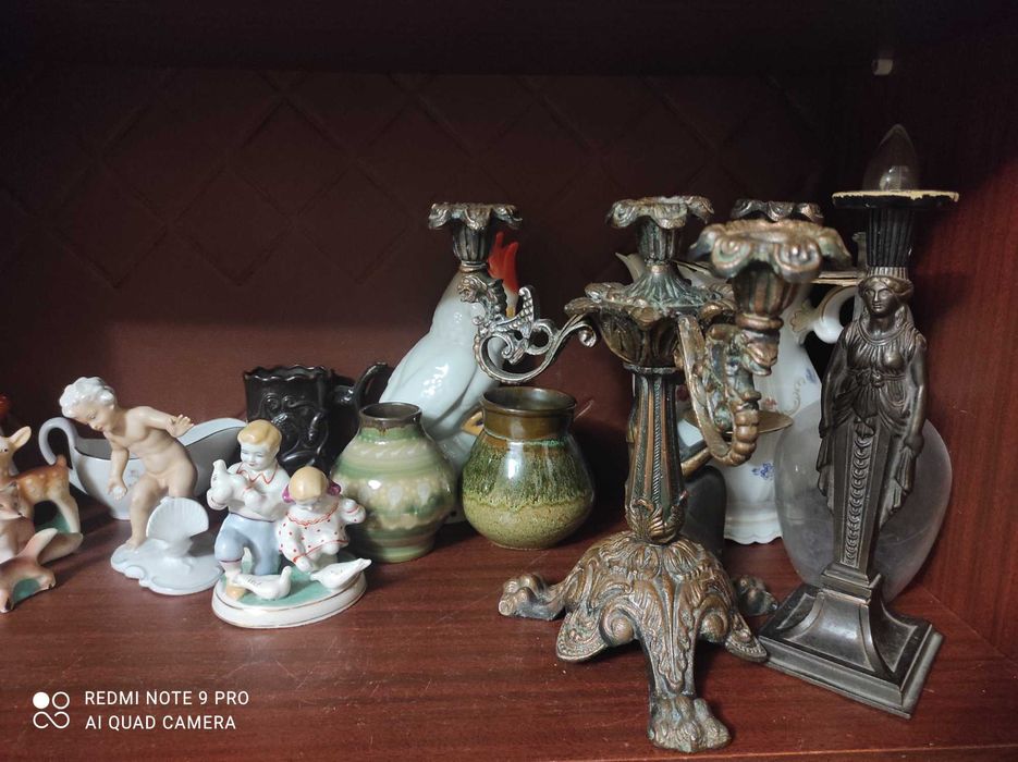 Статуэтки ссср Дети кормят голубей , Путти и др.