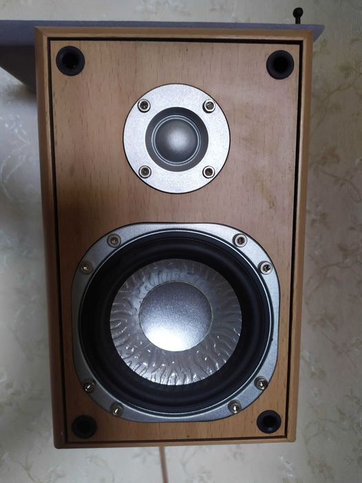 комплект колонок 5 шт Universe Denmark акустика.