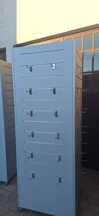 Regał sklepowy Spacewall, gondola sklepowa ekspozytor.