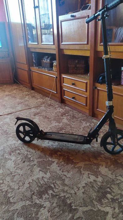 Продам б/у самокат Кривий Ріг.