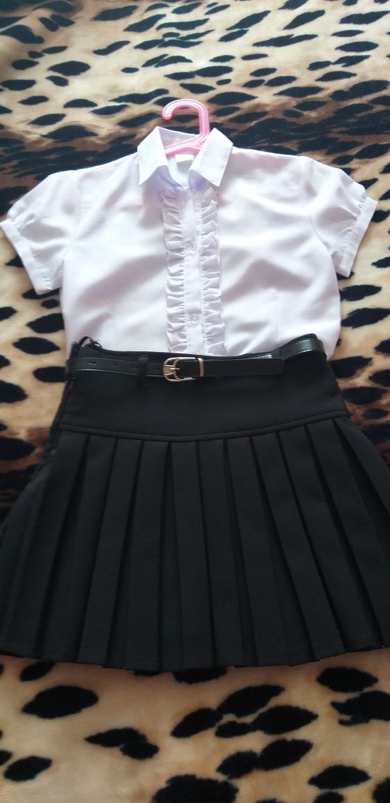 Школьная форма,сарафан,юбка,блузка.