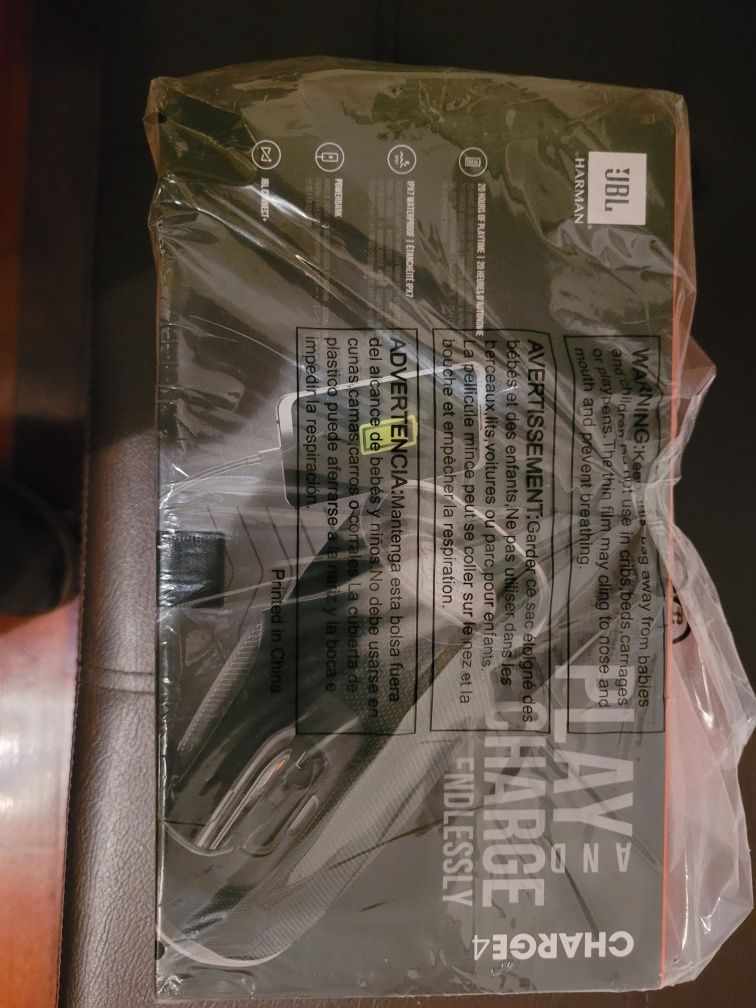 Vendo JBL Charge 4