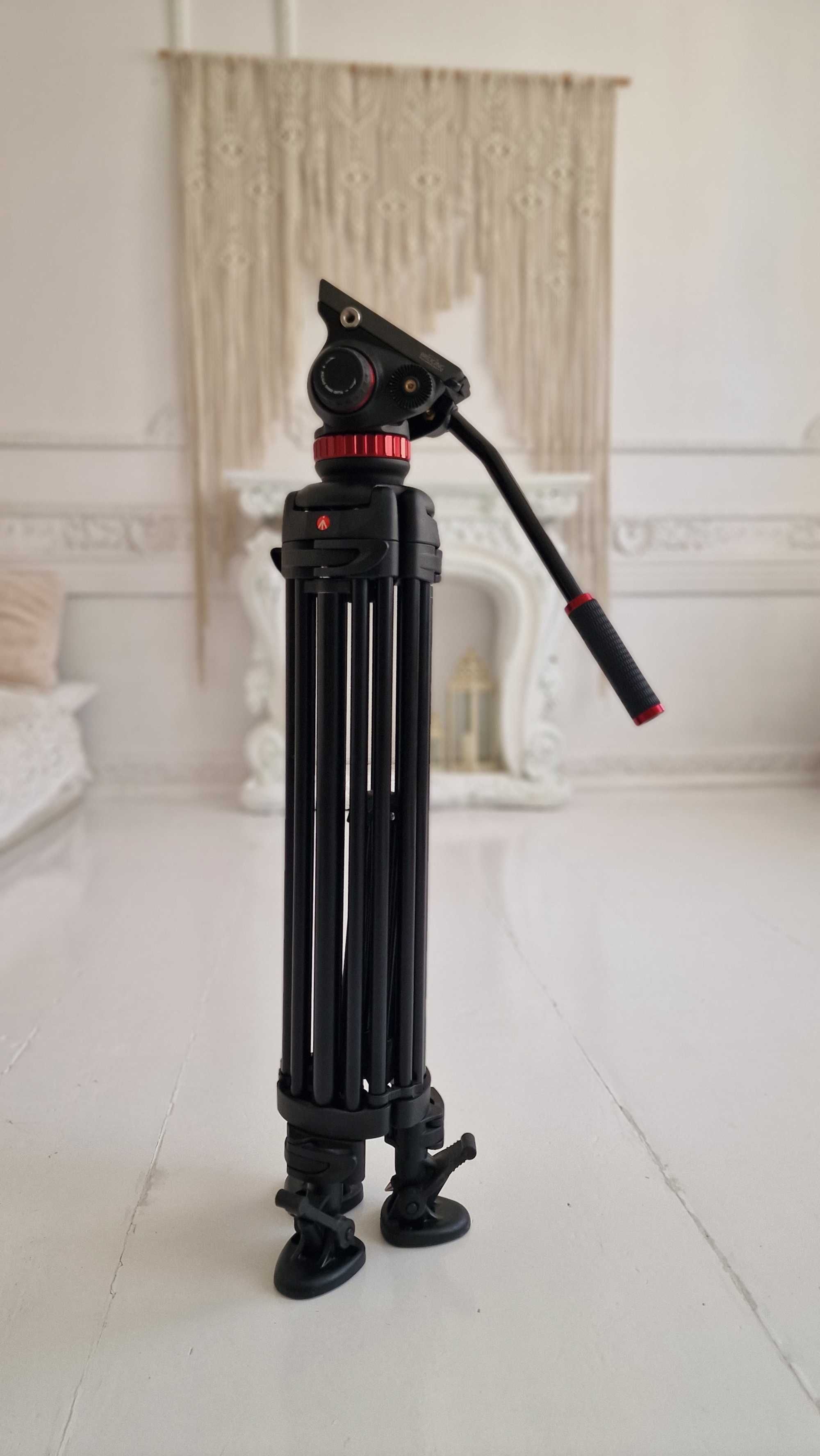 Statyw video Manfrotto 546B + głowica MVH502A - stan idealny