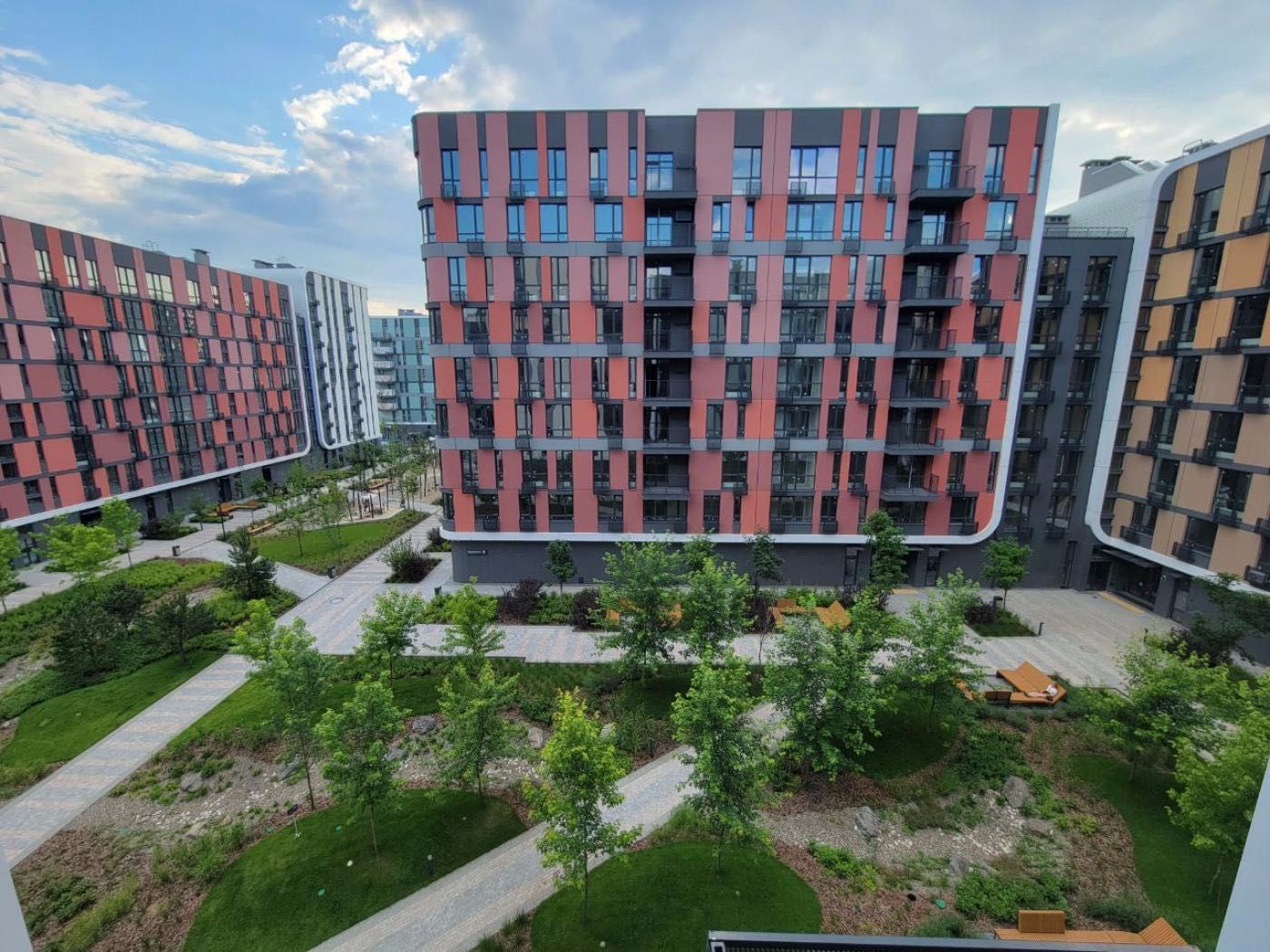 Продаж квартири в ЖК "Республіка" Файна таун