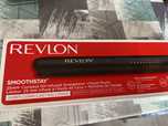 Prostownica do włosów Revlon RVST2211PE