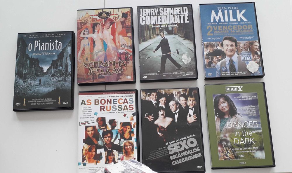 7 DVD' (não selados), 1 € cada, ideal para ver nas férias!