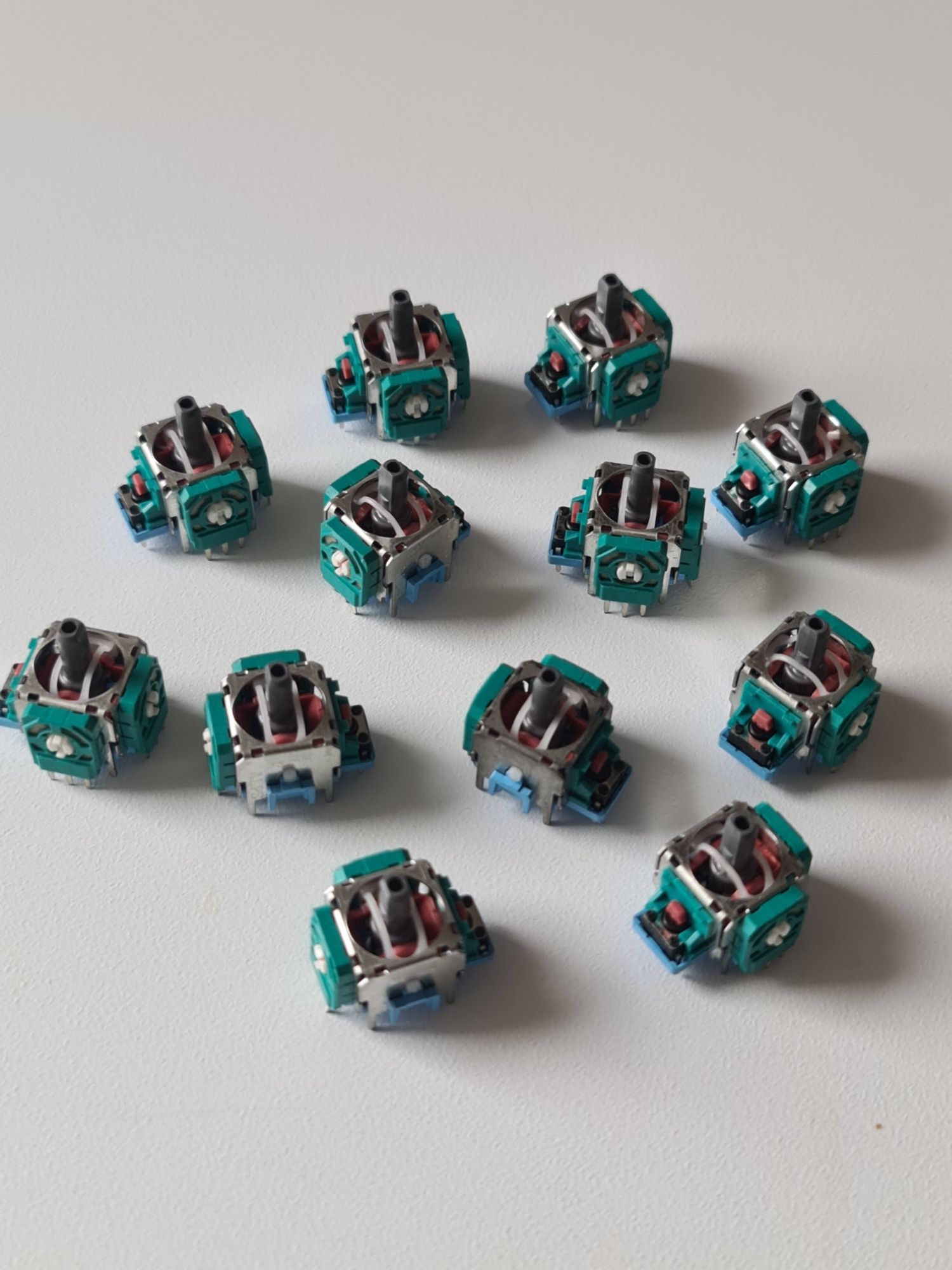 Analogi ALPS PS4/PS5 2kohm - 12 sztuk