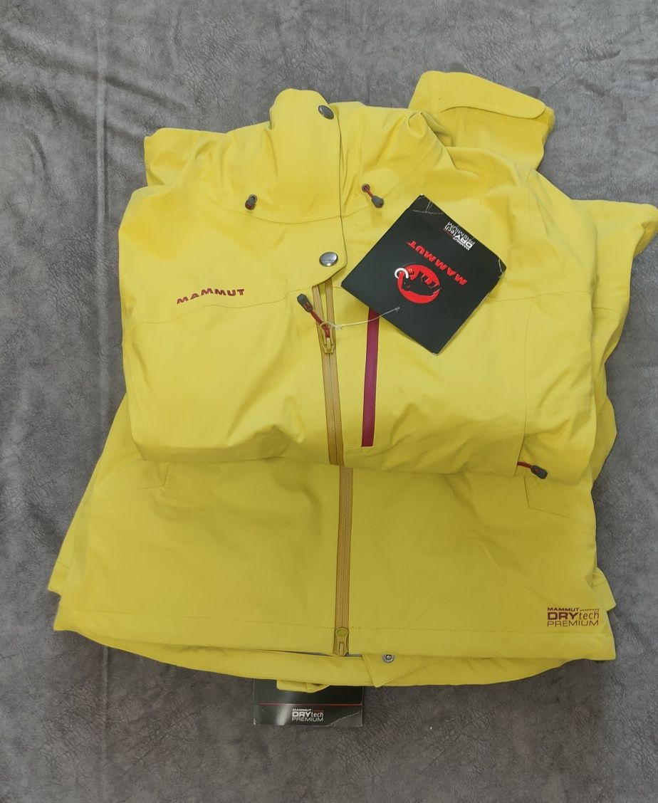 Куртка жіноча MAMMUT ( оригінал)