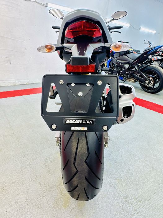 мотоцикл Ducati Monster 821 2020 р в оригіналі тільки з Японії