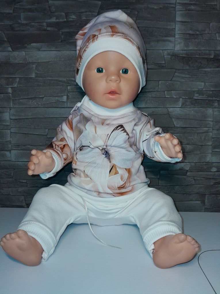 Dres z czapką dla lalki 43cm w typie New Born