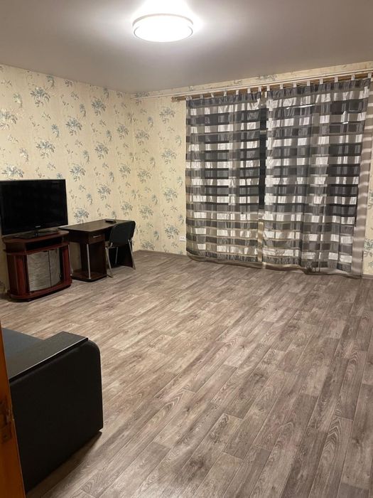 Без комісії. 2к.55,6м2 Центр (вулиця Алчевських)