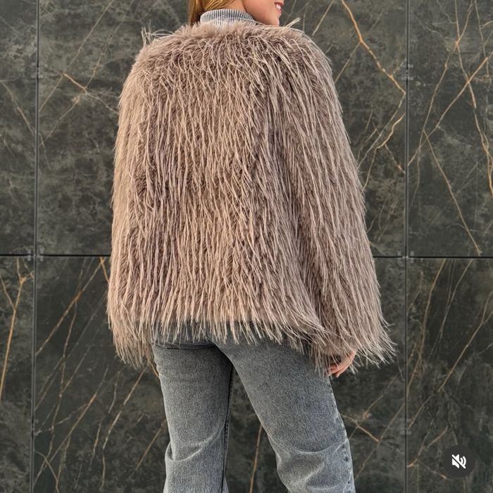 Еко-шуба під ламу