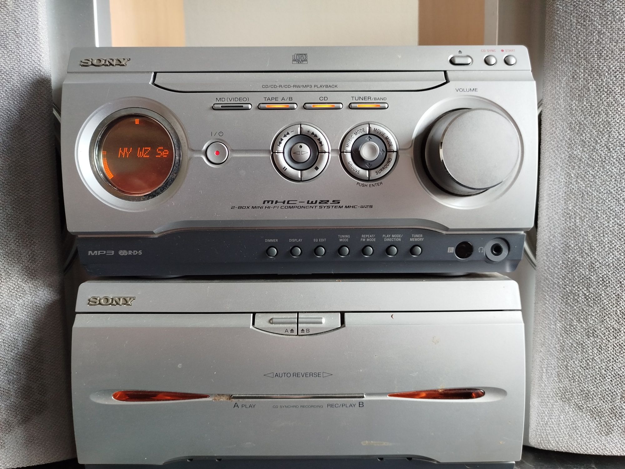 Wieża SONY HCD-WZ5 sprawna