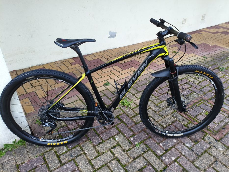 Bicicleta Carbono 29