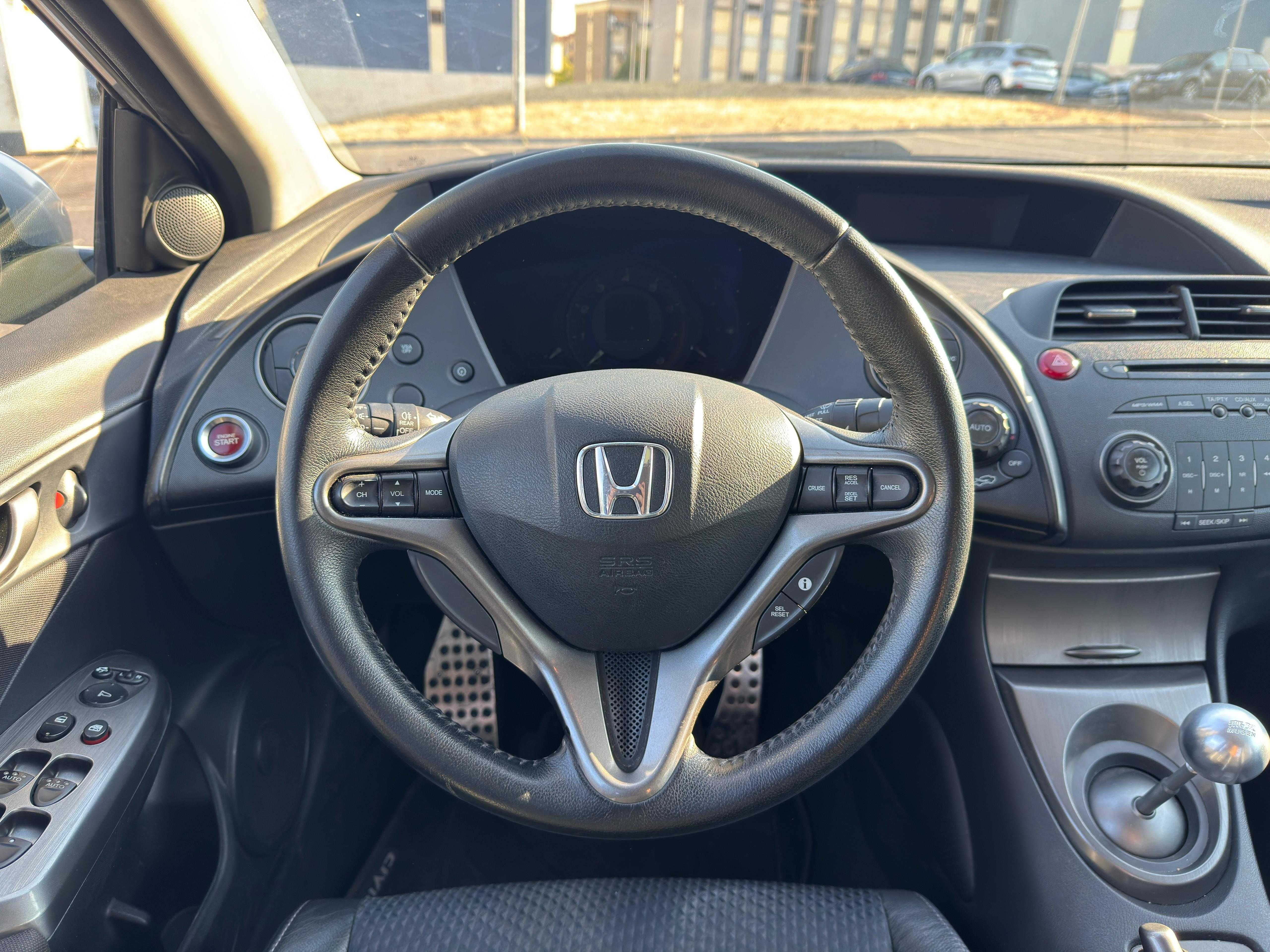 Honda Civic 1.4 i-VTEC Sport